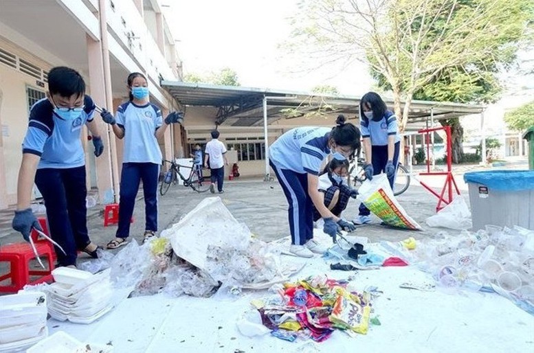 Đà Nẵng: 20 trường tham gia mô hình Trường học Xanh giảm thiểu rác thải - Ảnh 2.