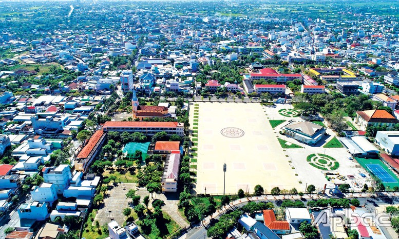 Cử tri ủng hộ thành lập thành phố Gò Công, tỉnh Tiền Giang- Ảnh 1.