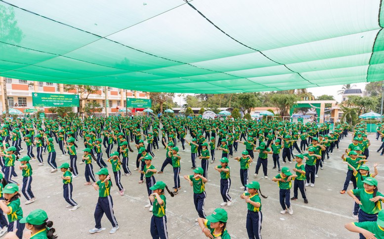 11.032 học sinh lập kỷ lục Việt Nam với màn đồng diễn thể dục ấn tượng