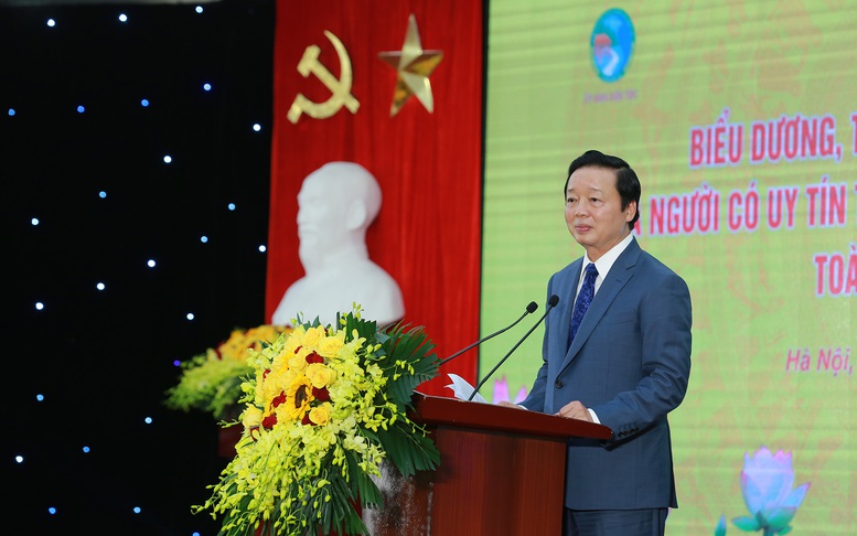 Tôn vinh những gương sáng giúp đồng bào dân tộc thấy, hiểu, tin và làm theo- Ảnh 1.