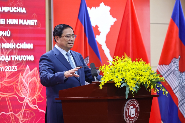 Hai Thủ tướng Việt Nam, Campuchia giao lưu với sinh viên, thế hệ trẻ hai nước- Ảnh 4.