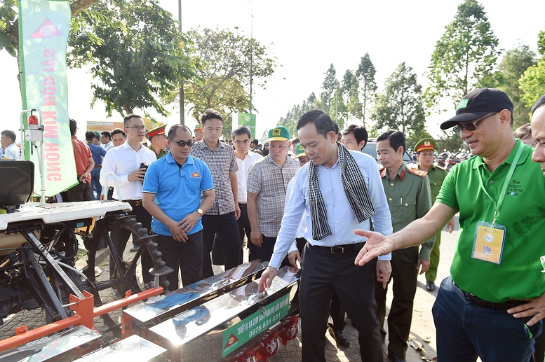 Phát động thực hiện Đề án phát triển 1 triệu ha chuyên canh lúa chất lượng cao- Ảnh 5.
