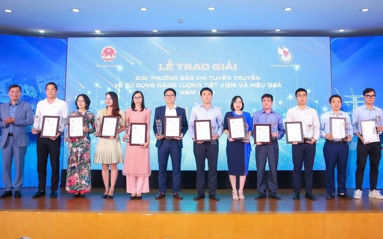 Trao giải cho 35 tác phẩm báo chí về sử dụng năng lượng tiết kiệm và hiệu quả năm 2023