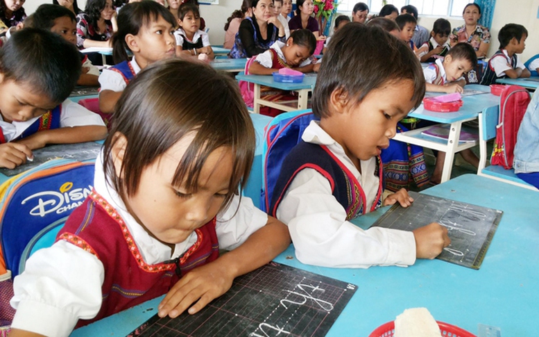 Dạy và học tiếng Việt cho trẻ em là người dân tộc thiểu số trước khi vào lớp Một