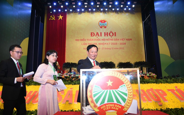 Bầu cử Ban Chấp hành Trung ương Hội Nông dân Việt Nam