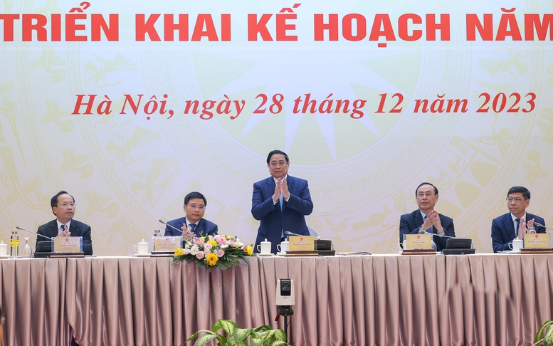 Thủ tướng Phạm Minh Chính dự Hội nghị tổng kết năm 2023, triển khai kế hoạch năm 2024 của Bộ GTVT