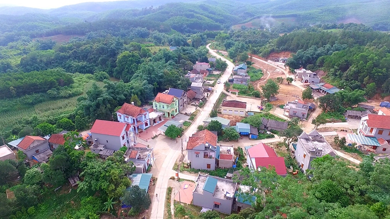 Huyện Ba Chẽ (Quảng Ninh) đạt chuẩn nông thôn mới- Ảnh 1.
