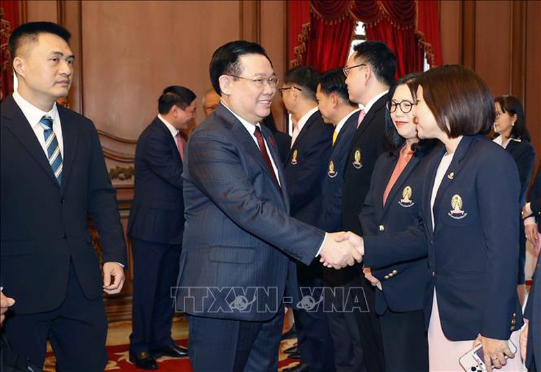 Chủ tịch Quốc hội Vương Đình Huệ thăm và phát biểu tại Đại học Chulalongkorn, Thái Lan- Ảnh 1.