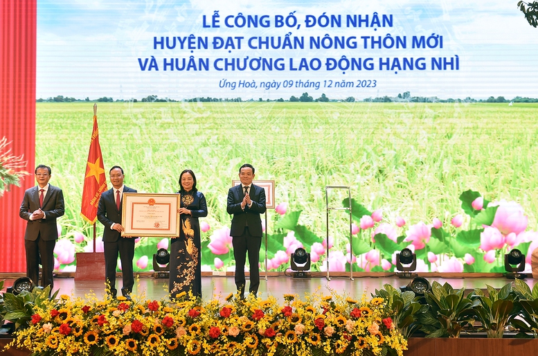 Huyện Ứng Hòa đạt chuẩn nông thôn mới, đón Huân chương Lao động hạng Nhì- Ảnh 4.