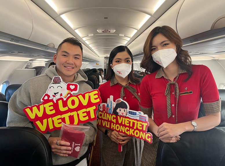 Bay thẳng Hongkong từ TPHCM cùng Vietjet - Ảnh 1.