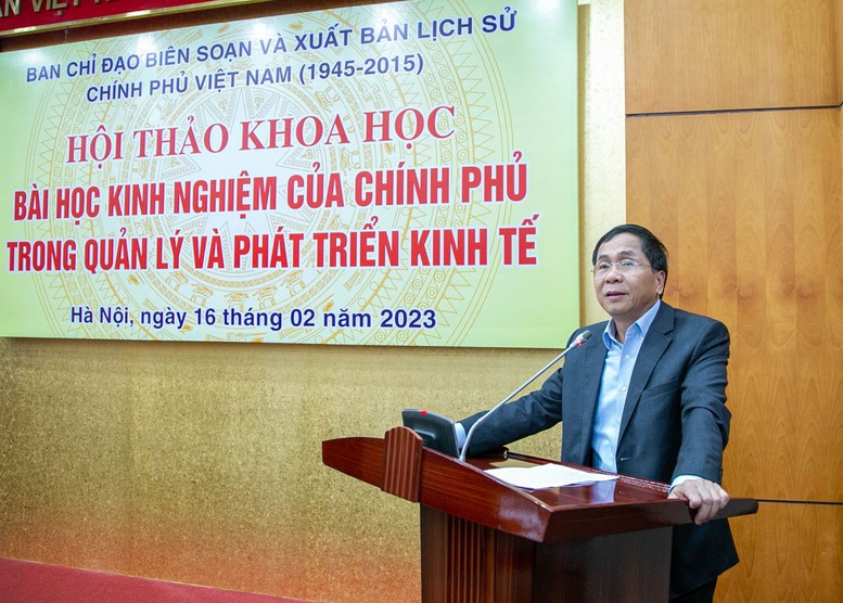 Hội thảo 'Bài học kinh nghiệm của Chính phủ trong quản lý và phát triển kinh tế' - Ảnh 2.