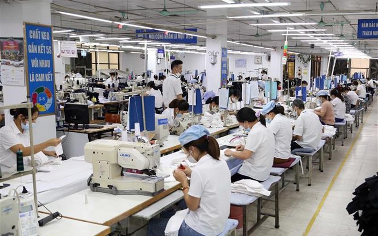 Cần khoảng 400.000 lao động mới trong 6 tháng đầu năm