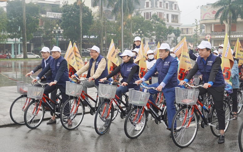 Nhiều hoạt động ý nghĩa khởi động Tháng Thanh niên tại miền Trung