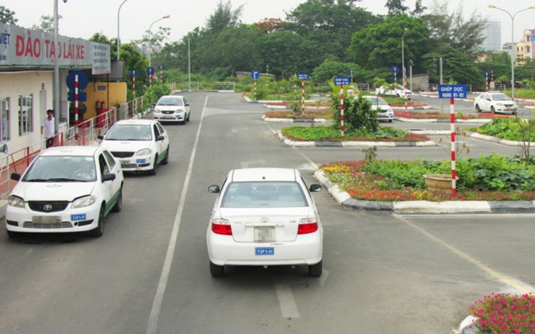 Đồng loạt kiểm tra hoạt động đào tạo, sát hạch, cấp bằng lái xe trên cả nước