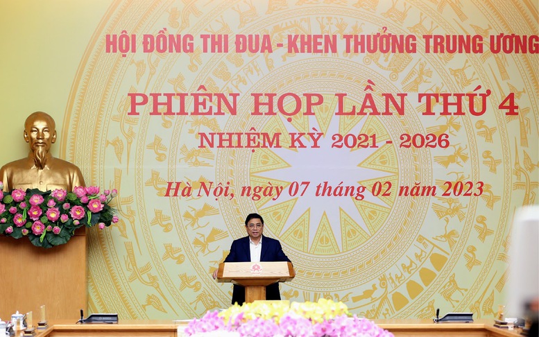 Tiếp tục triển khai thiết thực, hiệu quả các phong trào thi đua