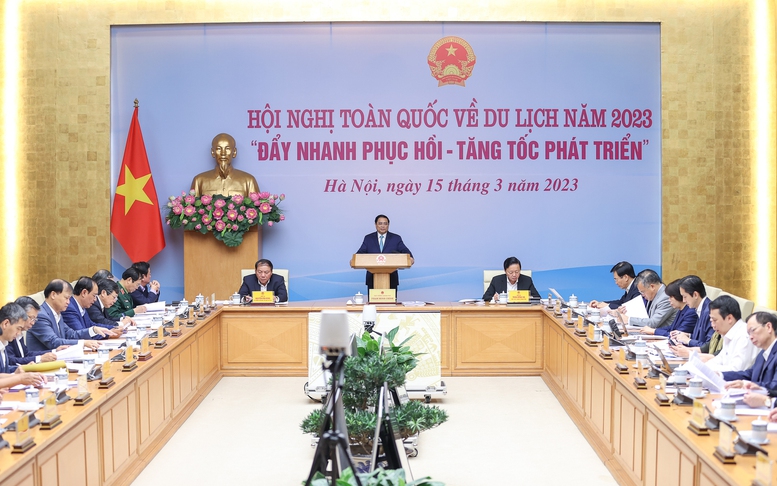 TỔNG THUẬT: Thủ tướng chủ trì Hội nghị toàn quốc về du lịch năm 2023