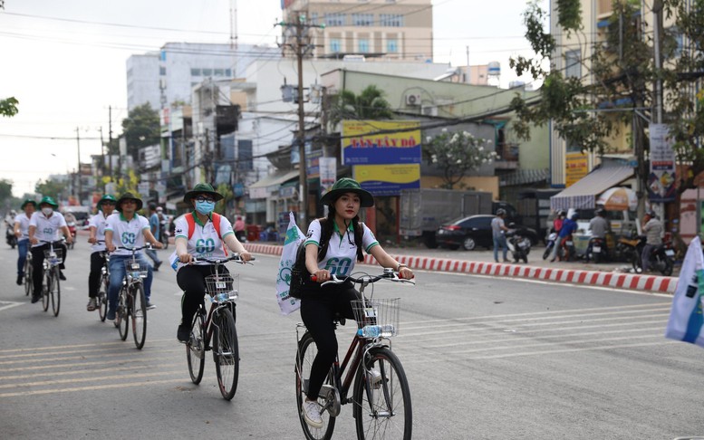 Ngành điện miền Nam hưởng ứng Giờ Trái đất thiết thực, hiệu quả