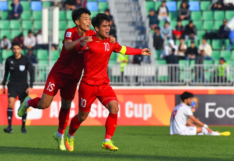 HLV Hoàng Anh Tuấn: Nhiều cầu thủ U20 Việt Nam cho thấy tiềm năng lớn, lứa trẻ này sẽ đóng góp rất nhiều cho đội tuyển quốc gia - Ảnh 3.