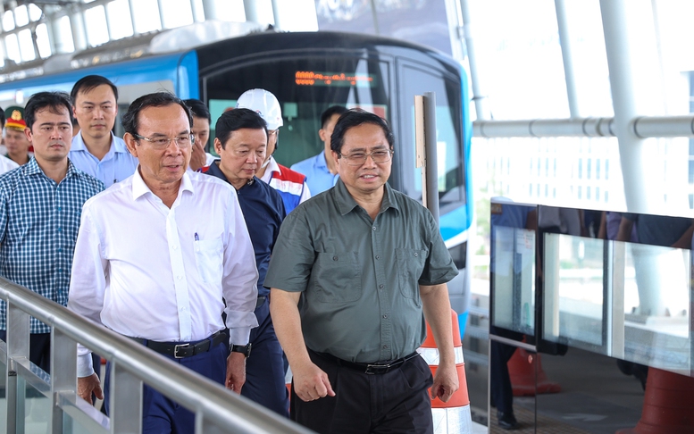 Thủ tướng đi thử nghiệm tàu metro Bến Thành – Suối Tiên, thúc đẩy dự án nút giao thông lớn nhất TPHCM