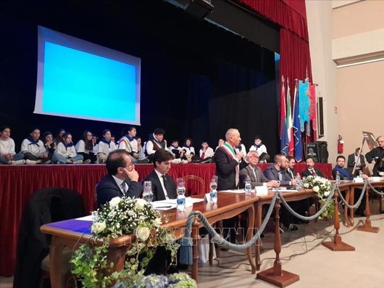 Italy khai trương bảo tàng Carlo Urbani  - bác sĩ hy sinh sau khi tìm ra SARS ở Việt Nam - Ảnh 1.