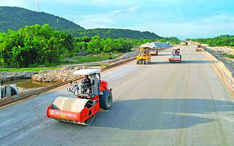 Thí điểm thưởng hợp đồng gói thầu xây lắp dự án giao thông