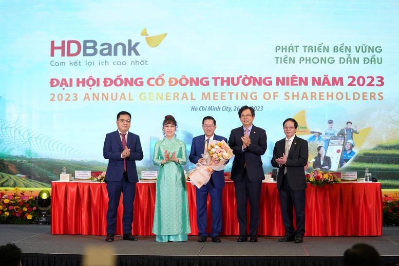 HDBank đặt mục tiêu lợi nhuận 13.197 tỷ đồng - Ảnh 2.