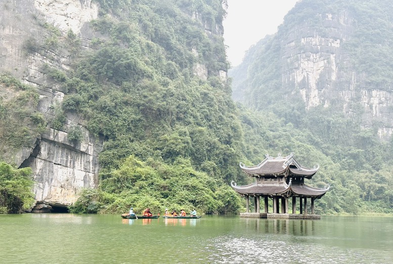 Giá trị văn hóa làm nên điều khác biệt để du lịch Ninh Bình ‘cất cánh’ - Ảnh 1.