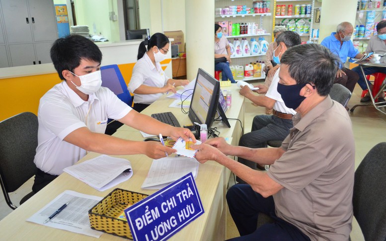 Giảm mức chi phí chi trả lương hưu, trợ cấp BHXH từ 0,65% xuống 0,54%