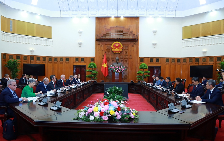 Phó Thủ tướng Trần Lưu Quang tiếp Chủ tịch Tiểu ban Nhân quyền châu Âu - Ảnh 2.