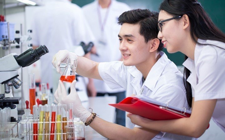 Xác định hướng đi để ngành dược phát triển cao hơn