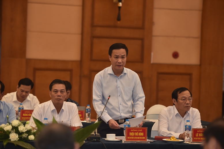 Chú trọng phân cấp mạnh khi đề xuất tháo gỡ vướng mắc về thể chế - Ảnh 3.
