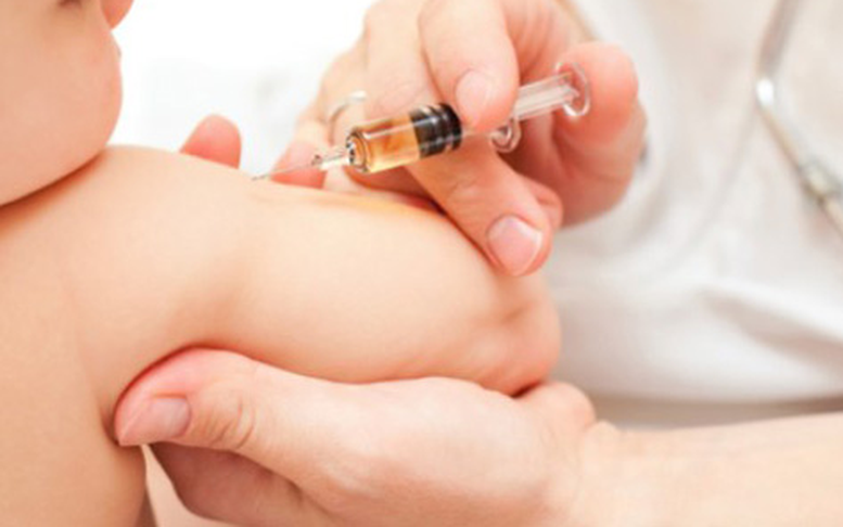 Yêu cầu xác minh sự cố tiêm vaccine hết hạn tại Thanh Hoá