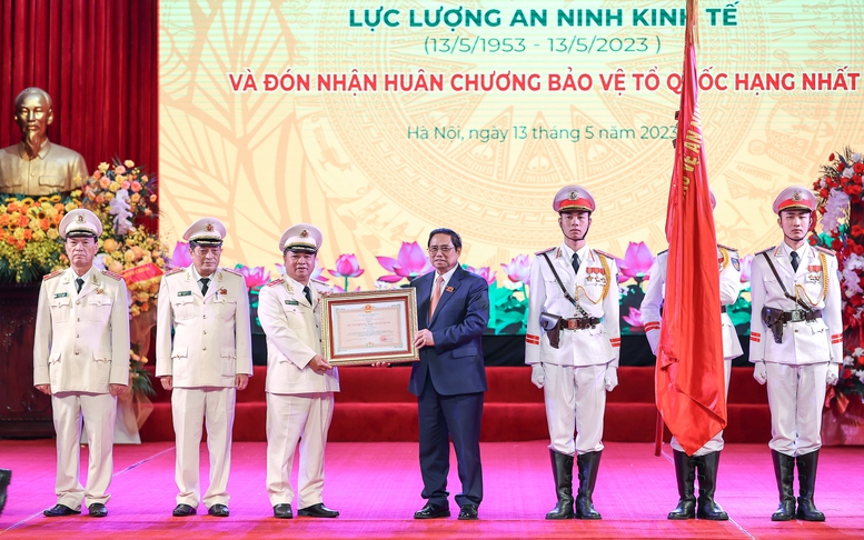 Thủ tướng Phạm Minh Chính dự kỷ niệm 70 năm Ngày truyền thống lực lượng an ninh kinh tế