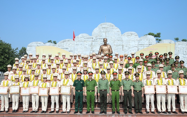 Công an Bắc Giang tuyên dương gương điển hình tiên tiến