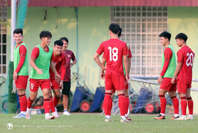 Tiền đạo Quốc Việt: U22 Việt Nam đã chuẩn bị rất tốt, quyết tâm chiến thắng Singapore - Ảnh 3.