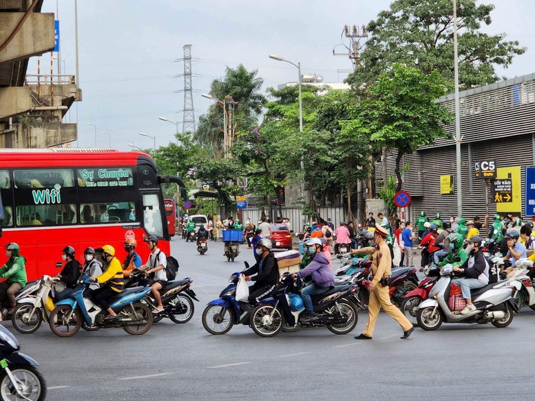 Chủ động các phương án đón nhân dân trở lại Thủ đô - Ảnh 3.