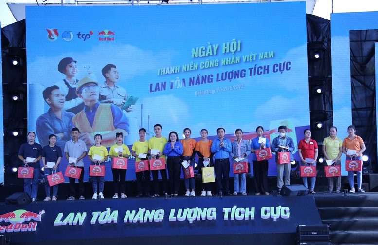 Sôi nổi các hoạt động dành cho thanh niên công nhân Nam Trung bộ và Tây Nguyên - Ảnh 1.