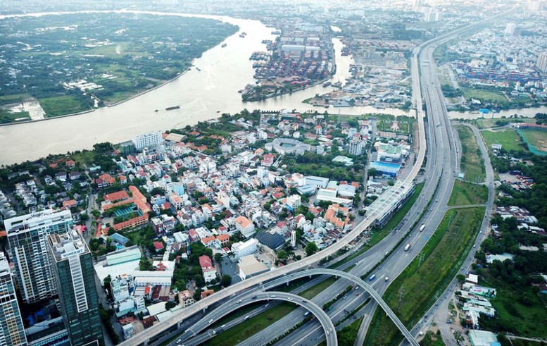 Thúc đẩy phát triển vận tải vùng Đông Nam Bộ - Ảnh 1.