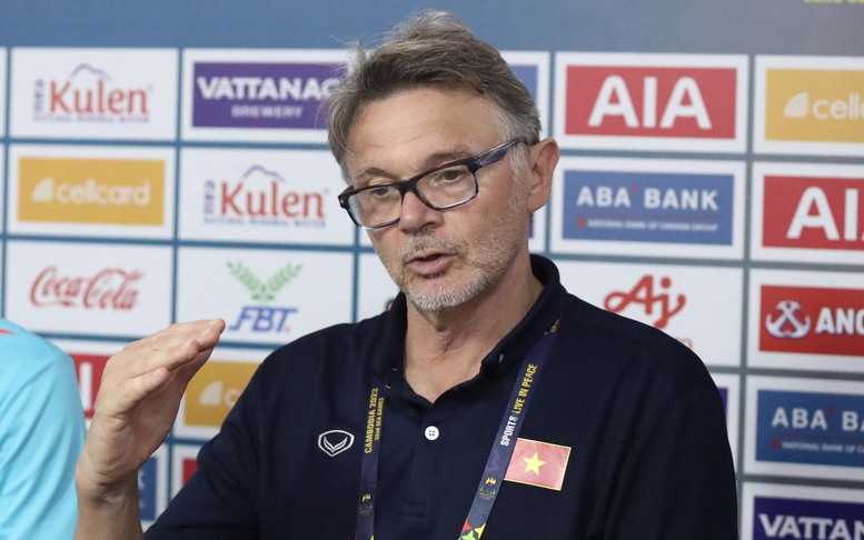 HLV Philippe Troussier: U22 Việt Nam cần cải thiện rất nhiều