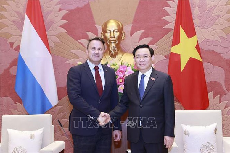 Chủ tịch Quốc hội Vương Đình Huệ hội kiến Thủ tướng Luxembourg Xavier Bettel - Ảnh 1.