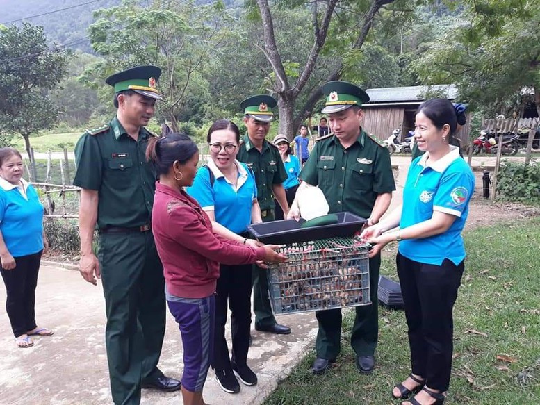 Quảng Bình phát huy vai trò người có uy tín trong đồng bào dân tộc thiểu số - Ảnh 1.