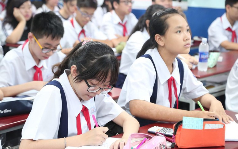 Chuyển đổi trường mầm non, phổ thông bán công sang công lập trước 30/6/2025