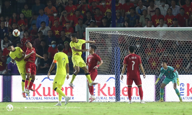 SEA Games 32: TTVN lên vị trí thứ 2; bóng đá nam vào bán kết - Ảnh 4.