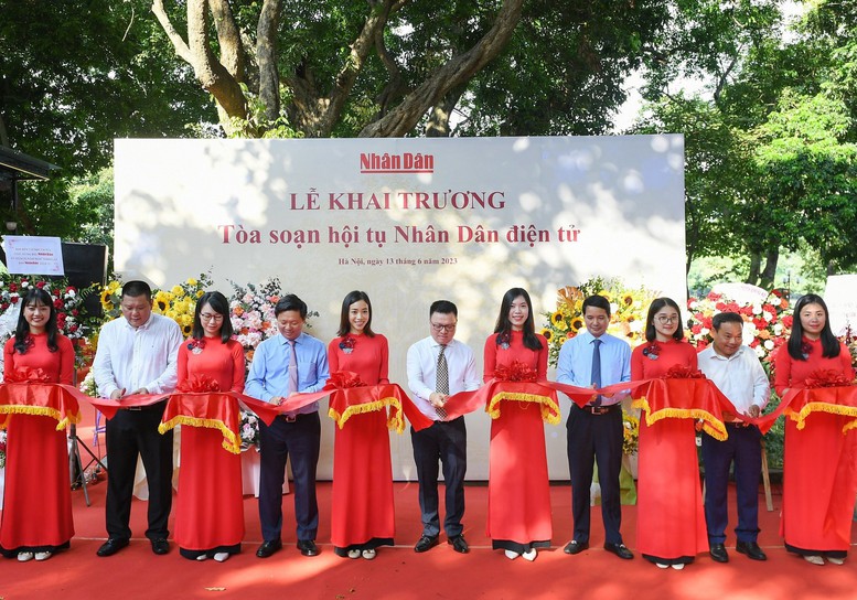 Kỷ niệm 25 năm ngày Báo Nhân Dân hòa mạng internet - Ảnh 3.