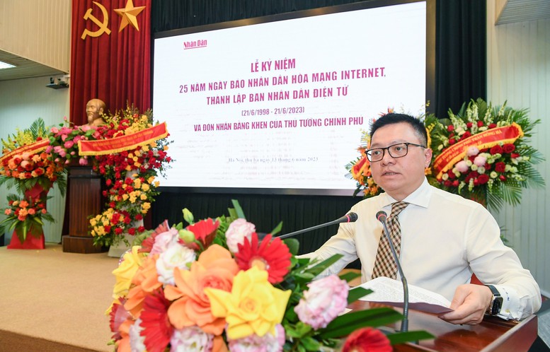 Kỷ niệm 25 năm ngày Báo Nhân Dân hòa mạng internet - Ảnh 2.