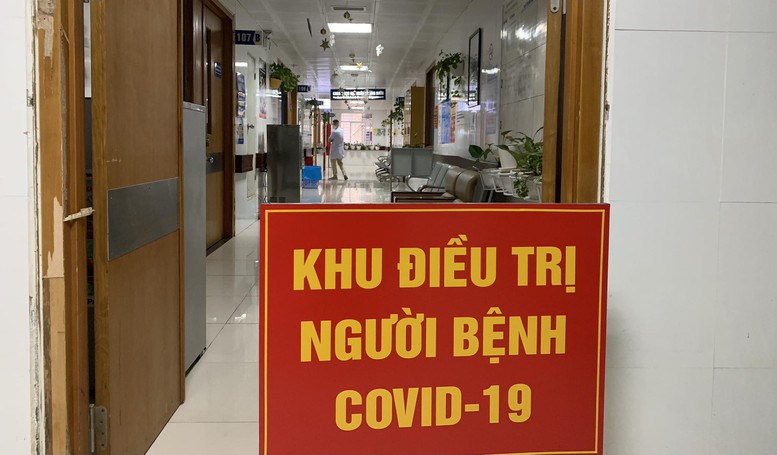 Phác đồ và chi phí điều trị COVID-19 như nào khi chuyển sang nhóm B? - Ảnh 1.