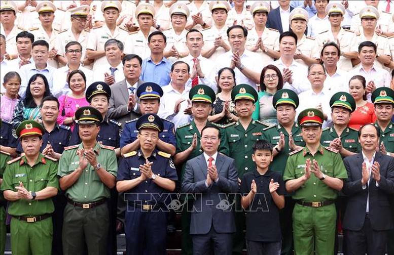 Chủ tịch nước gặp mặt các điển hình tiên tiến phòng, chống ma túy - Ảnh 3.