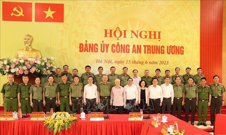 Lực lượng CAND phát huy vai trò 'gương mẫu, đi đầu' trong xây dựng, chỉnh đốn Đảng - Ảnh 3.