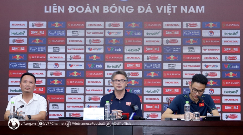 Đội tuyển Việt Nam chuẩn bị thi đấu 2 trận giao hữu quốc tế - Ảnh 1.