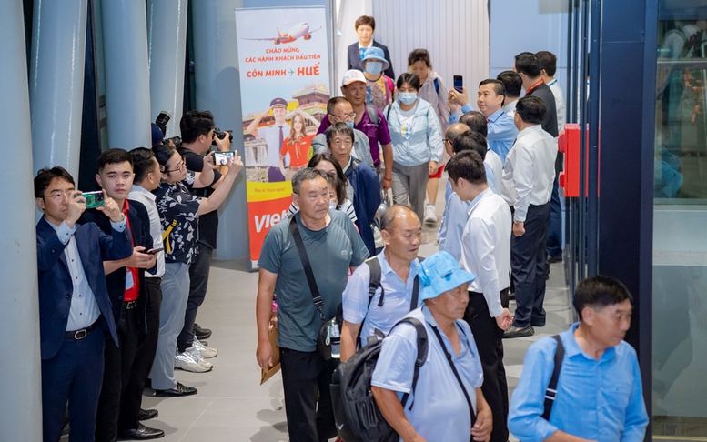 Thừa Thiên Huế đón chuyến bay quốc tế đầu tiên đến Nhà ga T2 Phú Bài